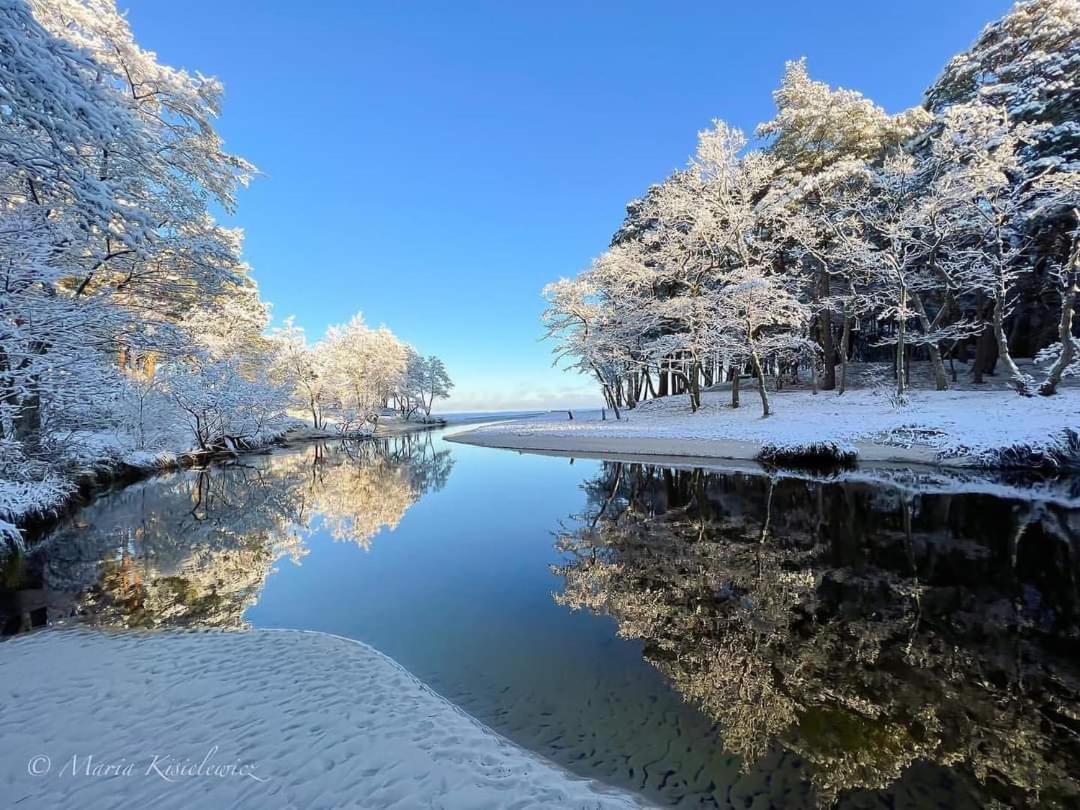 Вілла Zakatek Ciszy. Sluchowo Екстер'єр фото